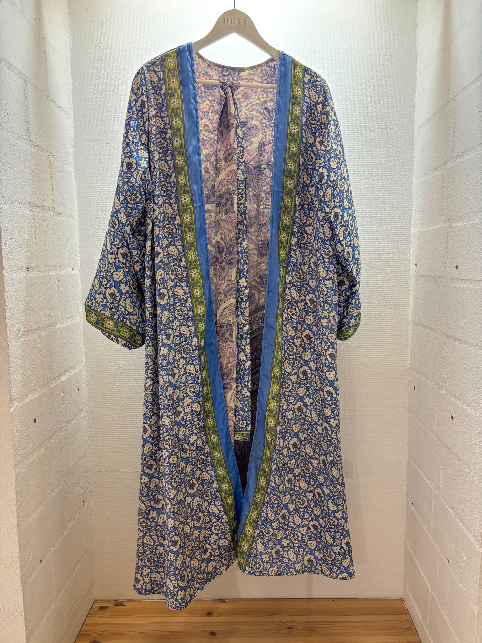 Babou Kimono - Andy