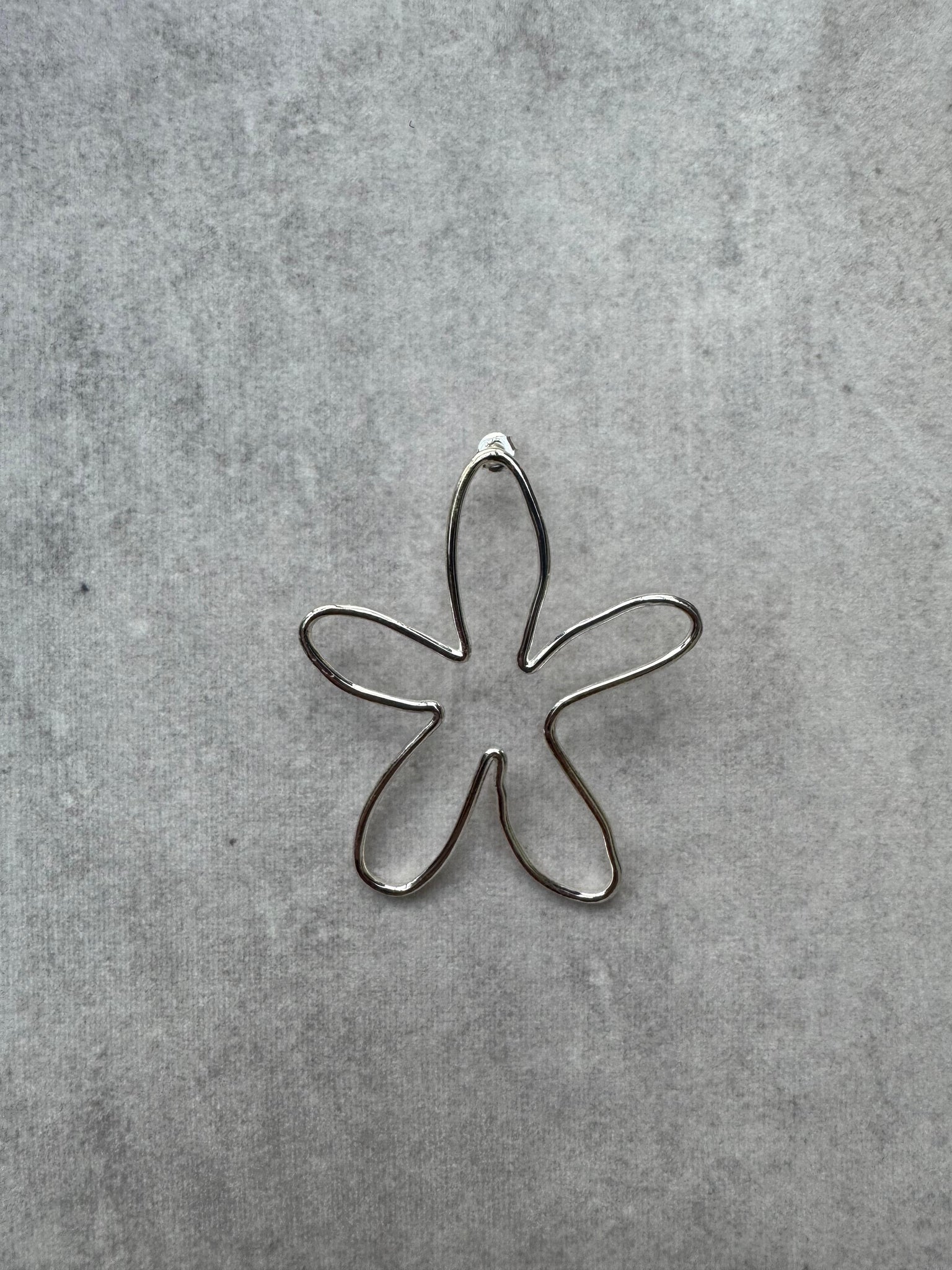 Flower Shape Big- Silver