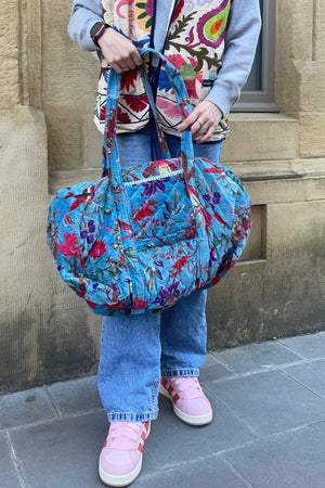 Velvet Duffle Bag – Oversized & Lightweight  -Nocturne Fleur